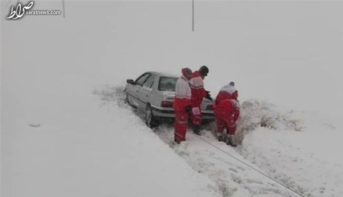 هواشناسی ایران ۱۴۰۱/۱۱/۲۹؛ تداوم بارش برف و باران در برخی مناطق/ افزایش آلودگی هوا در کلانشهرها