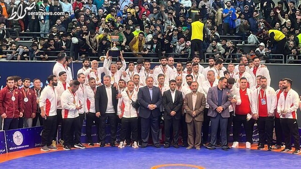غیبت رضا یزدانی در مراسم قهرمانی