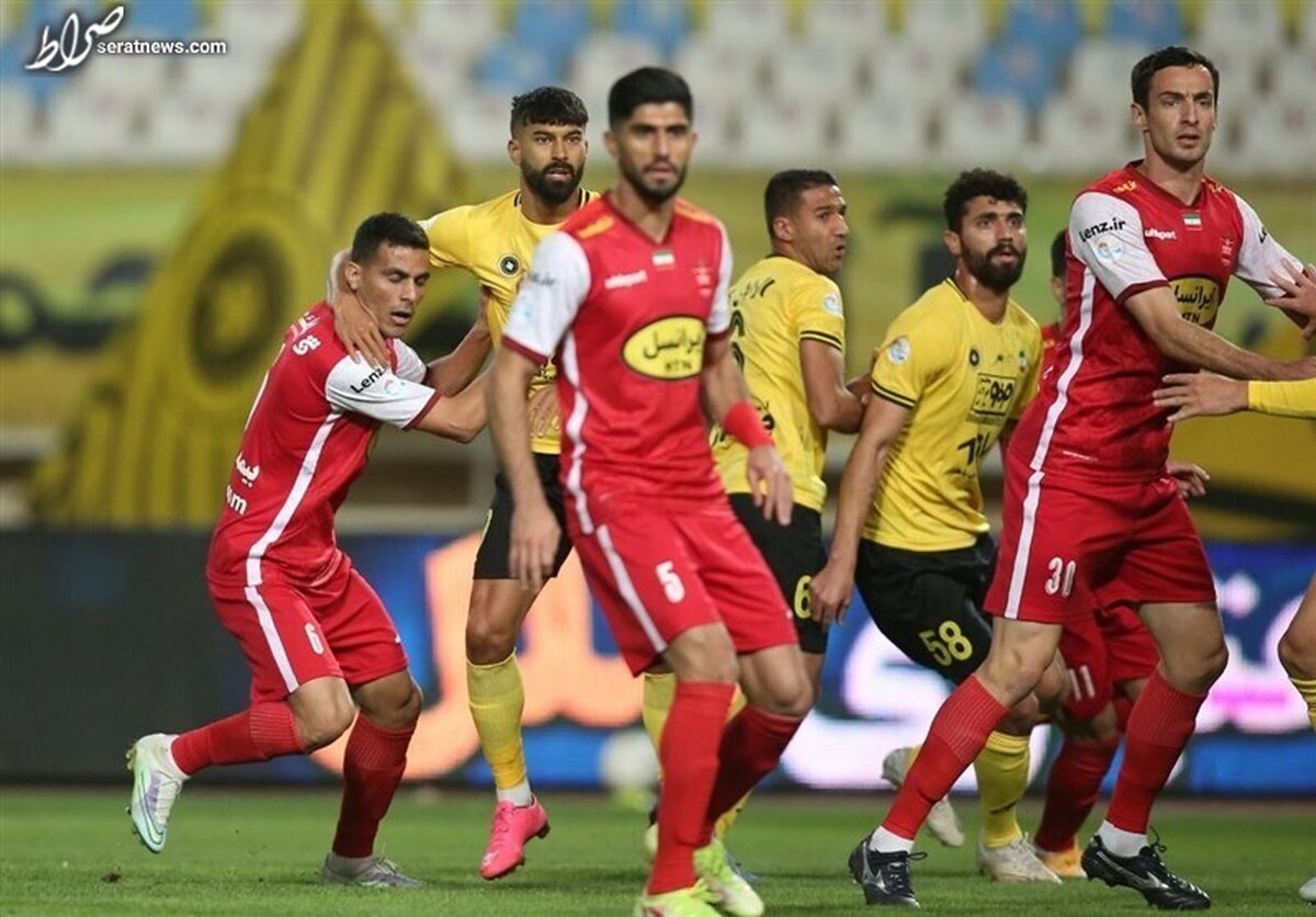 ساعت دیدار سپاهان و پرسپولیس تغییر کرد