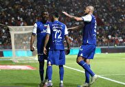 عبور استقلال از پرسپولیس با شکست فولاد