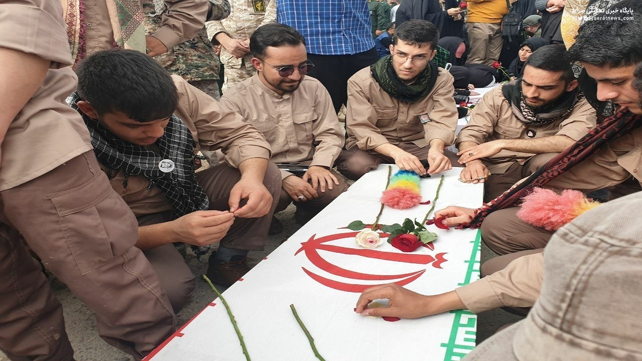 بازگشت پیکر ۷۱ شهید دفاع مقدس به کشور + فیلم و تصاویر