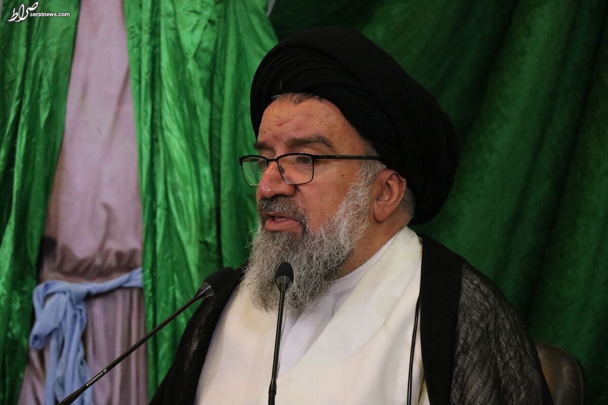 آیت‌الله خاتمی: مدیران مدافع نظام باشند