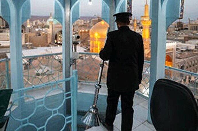 فیلم/ آخرین نقاره‌زنی سال ۱۴۰۱ در حرم مطهر امام رضا (ع)