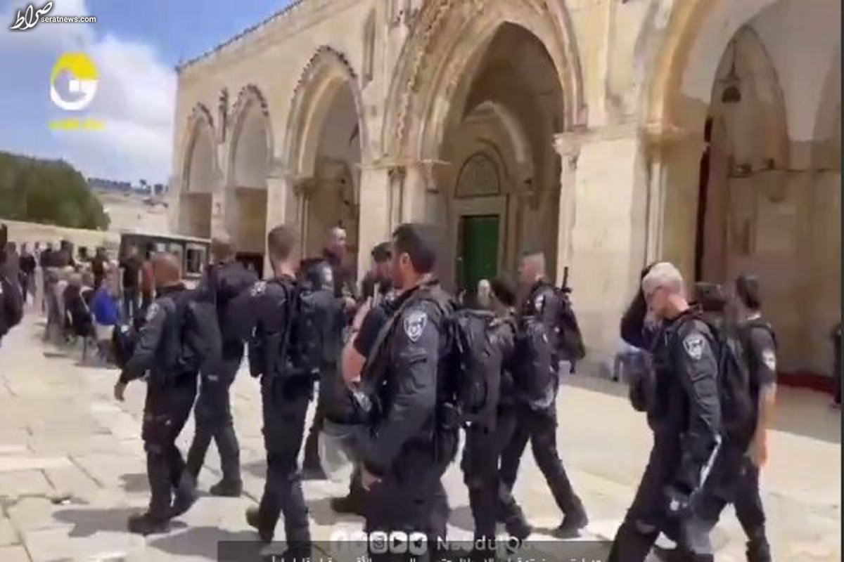 تعرض مجدد صهیونیست ها به مسجد الاقصی پس از نماز ظهر