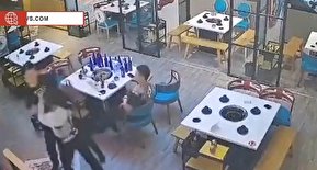 فیلم/ واکنش تماشایی یک زن به مزاحمت‌های دو مرد