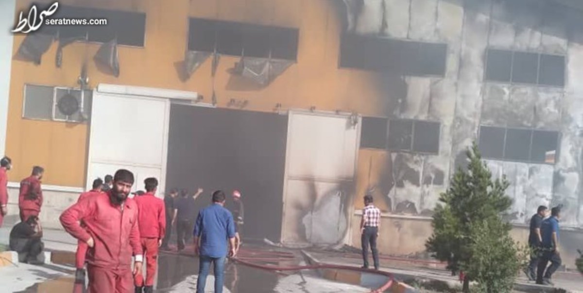 حریق در یک کارخانه شهرک صنعتی سمنان