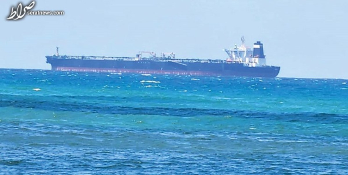 ۲ نفتکش ایرانی در سواحل سوریه پهلو گرفتند