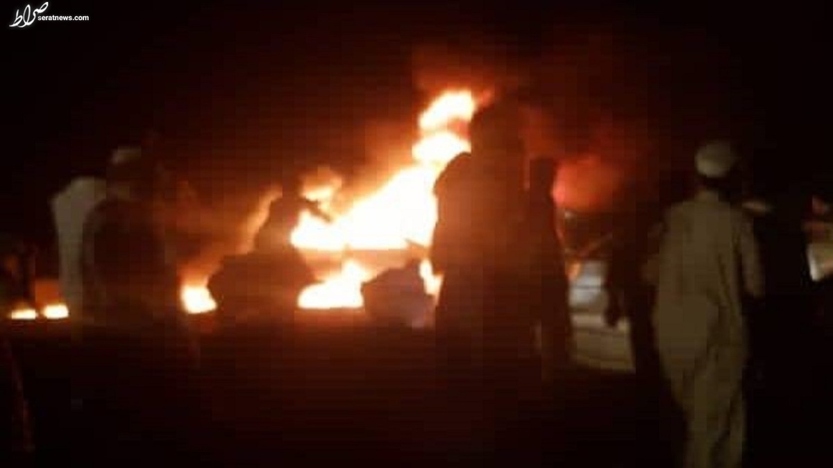 حادثه دلخراش رانندگی در محور جنوب سیستان و بلوچستان/ ۱۲نفر در آتش سوختند