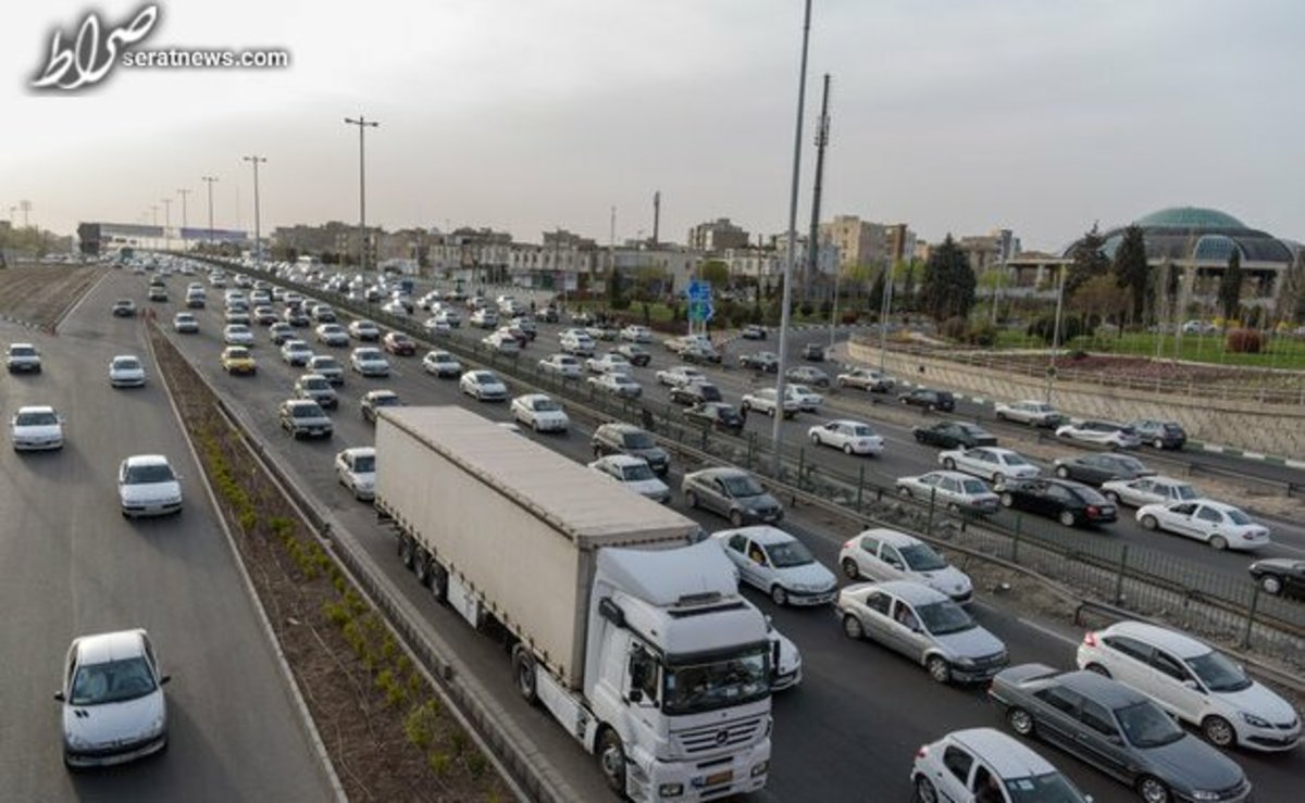 ترافیک نیمه سنگین در ورودی‌های تهران/ ریزش سنگ در جاده بندرخمیر-بندرلنگه درپی وقوع زلزله