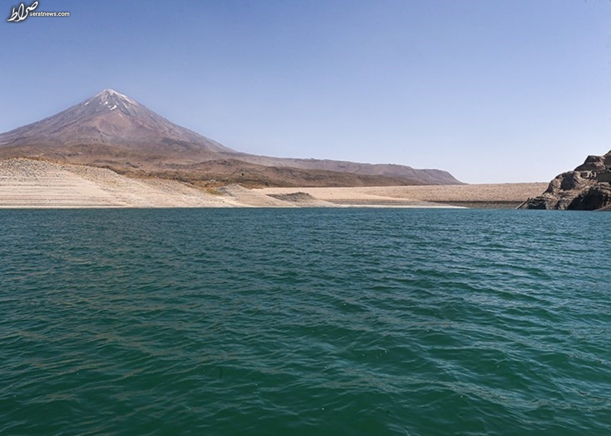 نیمی از ظرفیت سدهای کشور خالی است