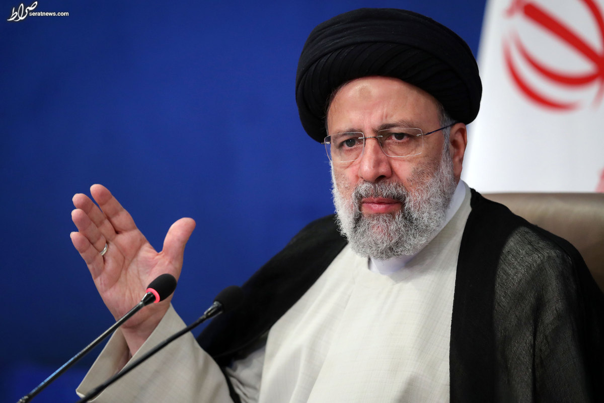 رئیسی: روند نزولی بیماری کرونا منجر به عادیانگاری نشود