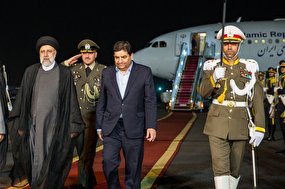 تصاویر / مراسم استقبال از رئیس جمهور در بازگشت از ترکمنستان