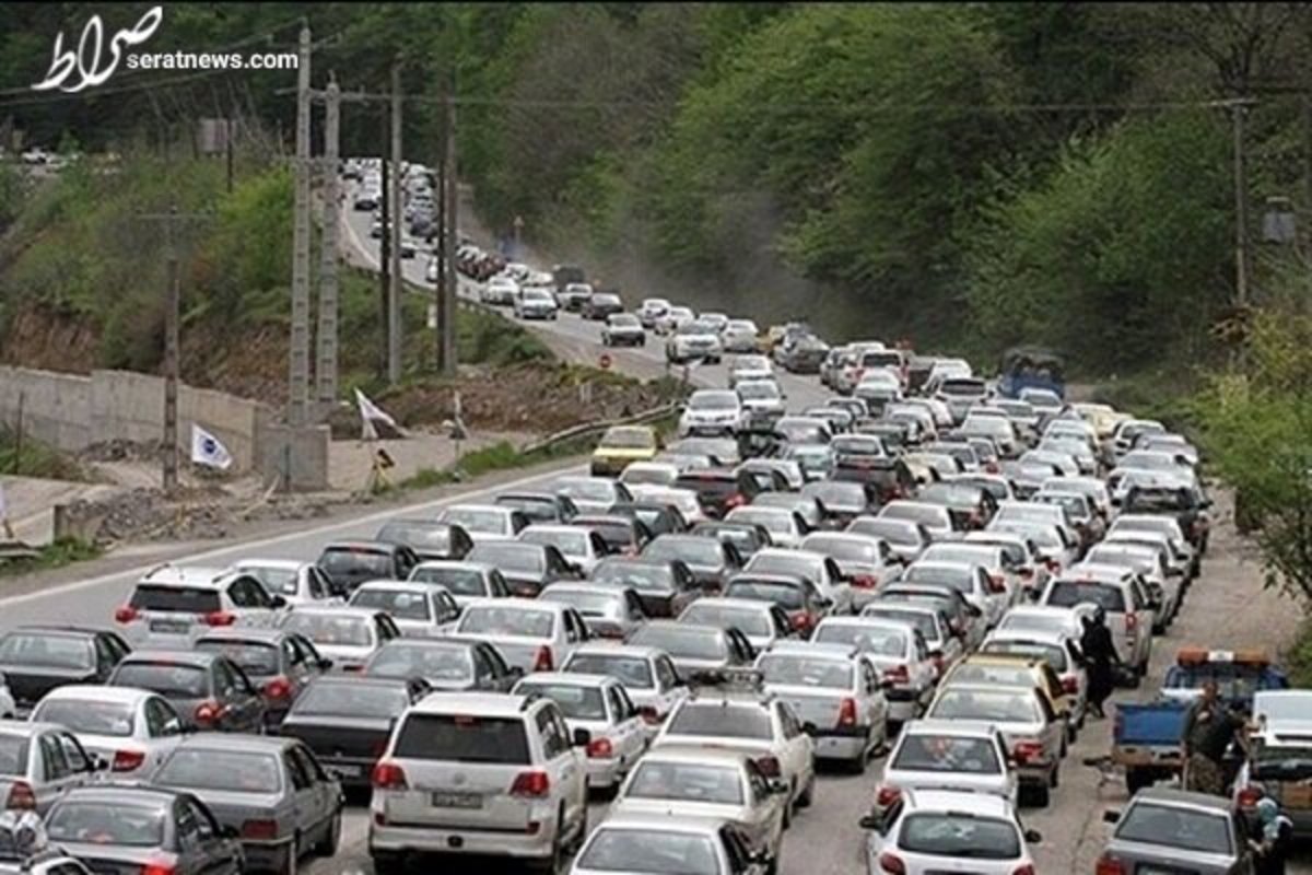 ترافیک سنگین در آزادراه تهران - شمال و جاده چالوس