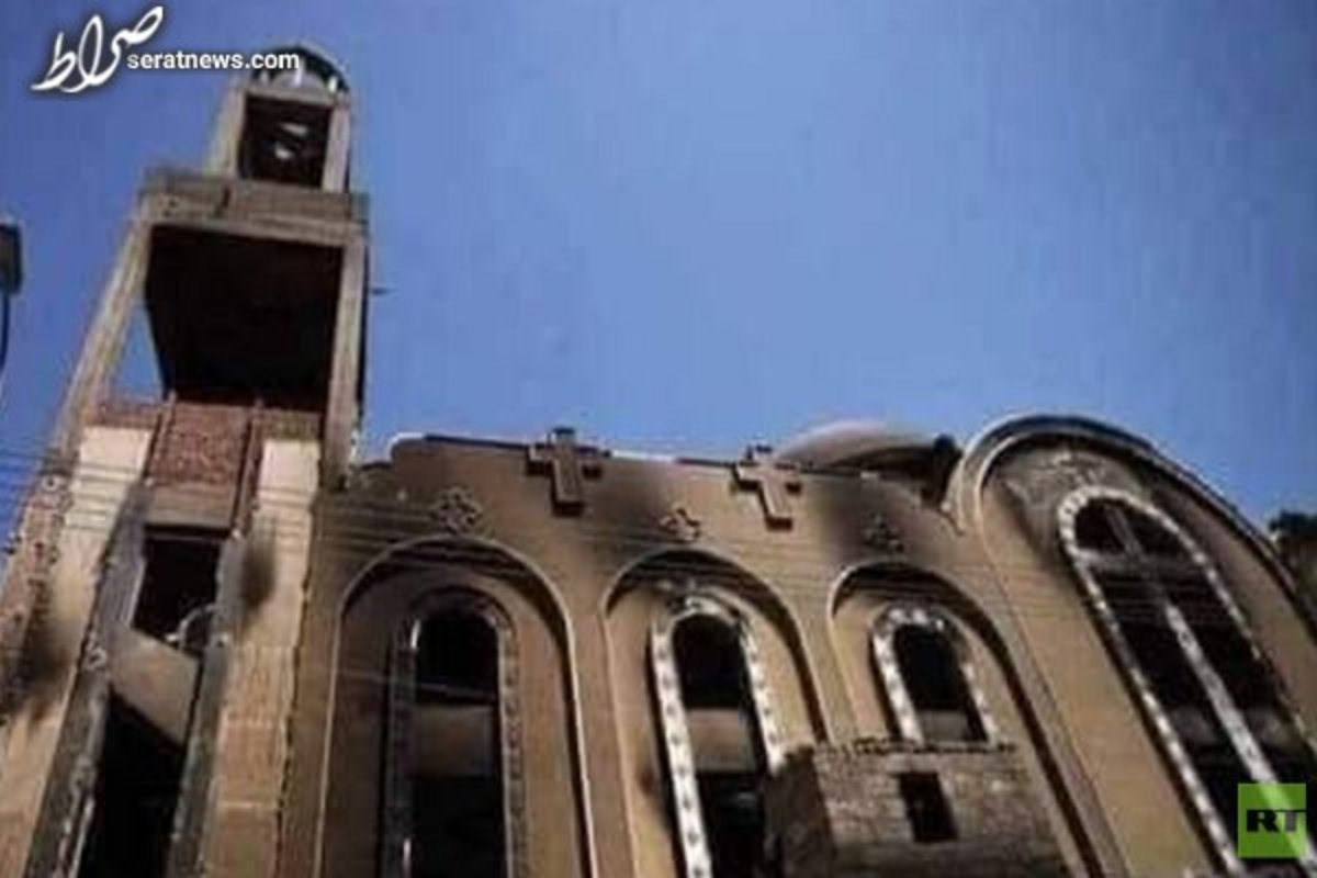 آتش سوزی هولناک در کلیسایی در مصر/ ده‌ها کشته و مصدوم +عکس