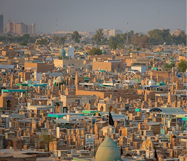 تصاویر / بزرگترین قبرستان جهان