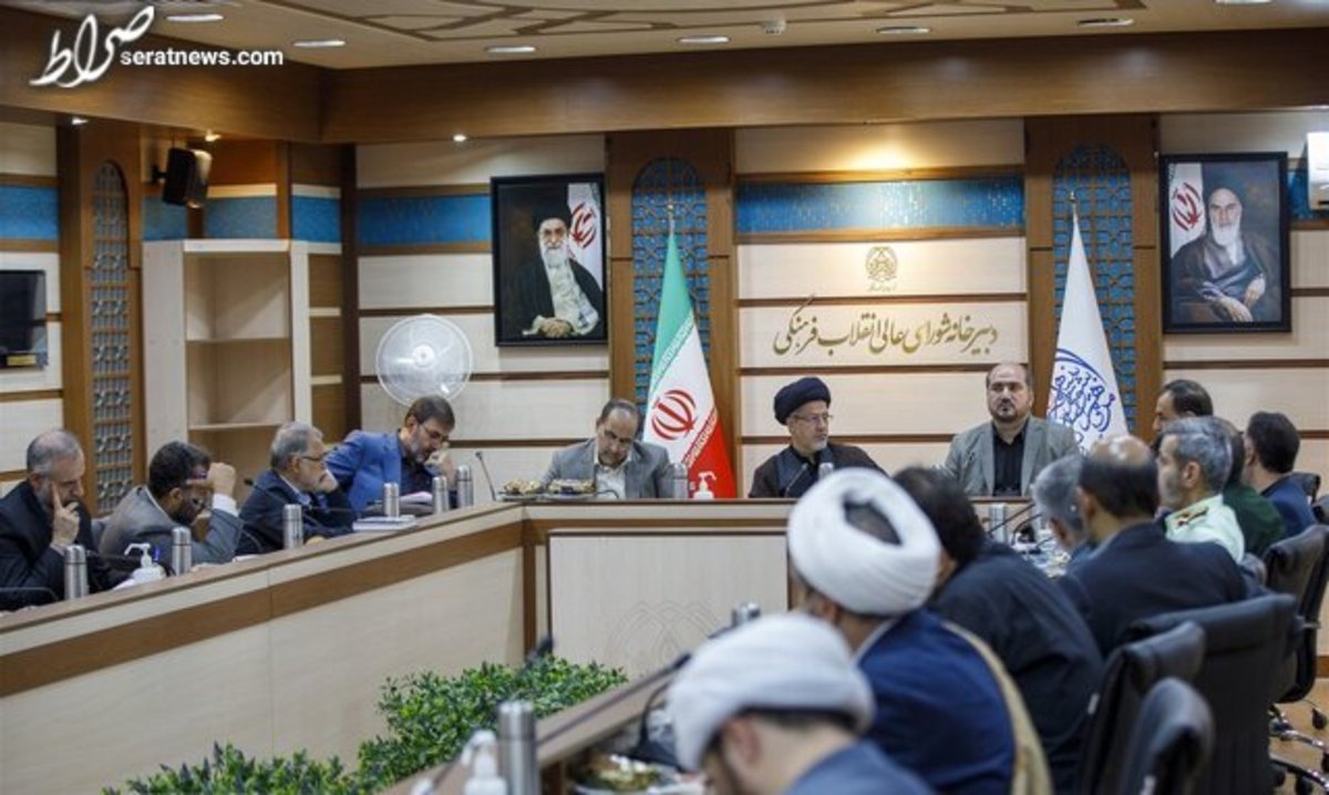 جلسه فوقالعاده شورای عالی انقلاب فرهنگی در مورد وضعیت دانشگاهها