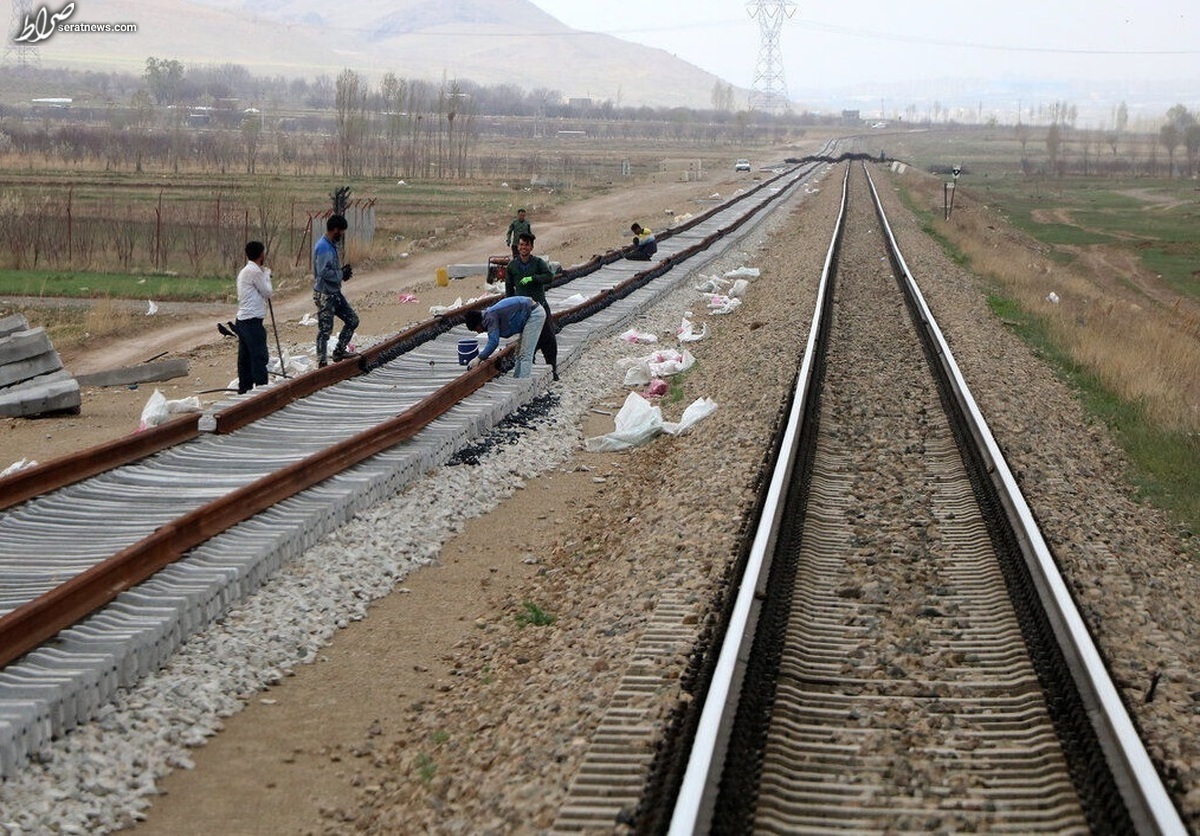 ماجرای خرابکاری در قطع ریل قطار قزوین - تبریز