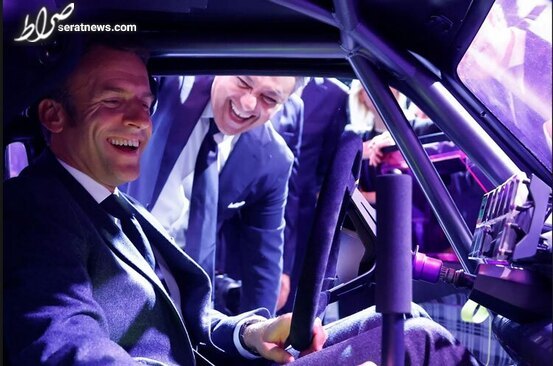 عکس / رئیس جمهوری فرانسه سوار بر یک خودروی رنو توربو ۵ در نمایشگاه خودرو پاریس