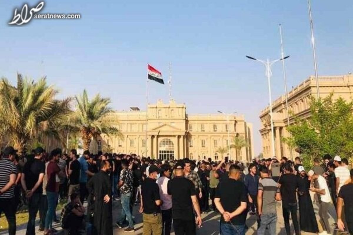 حمله معترضان در عراق به ساختمان استانداری