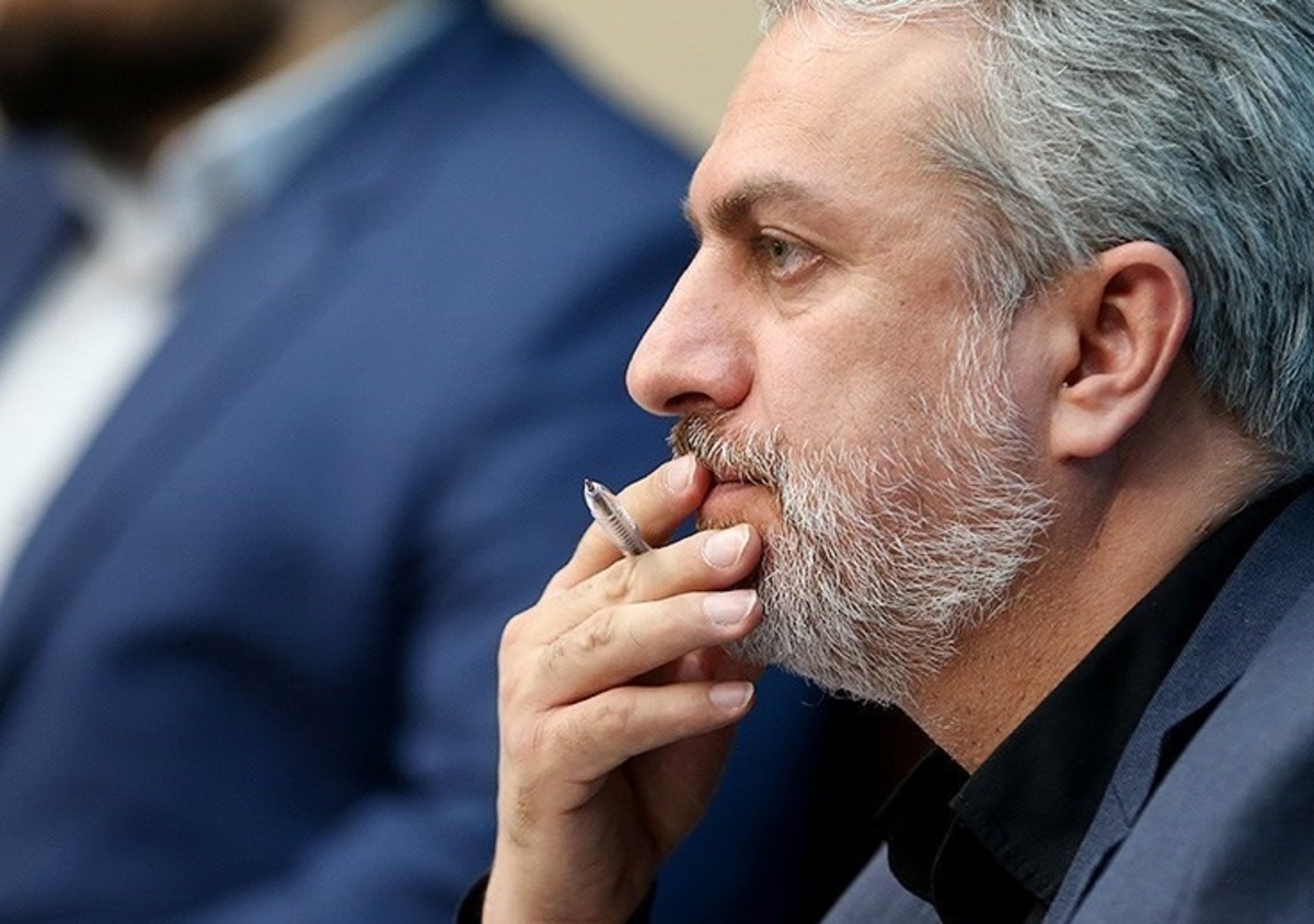 فاطمیامین در وزارتخانه ماند