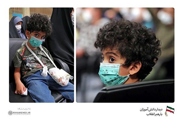 فیلم / دیدار آرتین سرایداران و خانواده دانش‌ آموز شهید علی‌اصغر گویینی با رهبر انقلاب