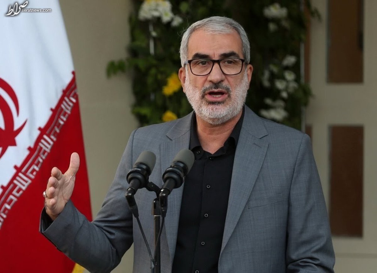 دانشآموزانی که با ما همراه نبودند دشمن نیستند