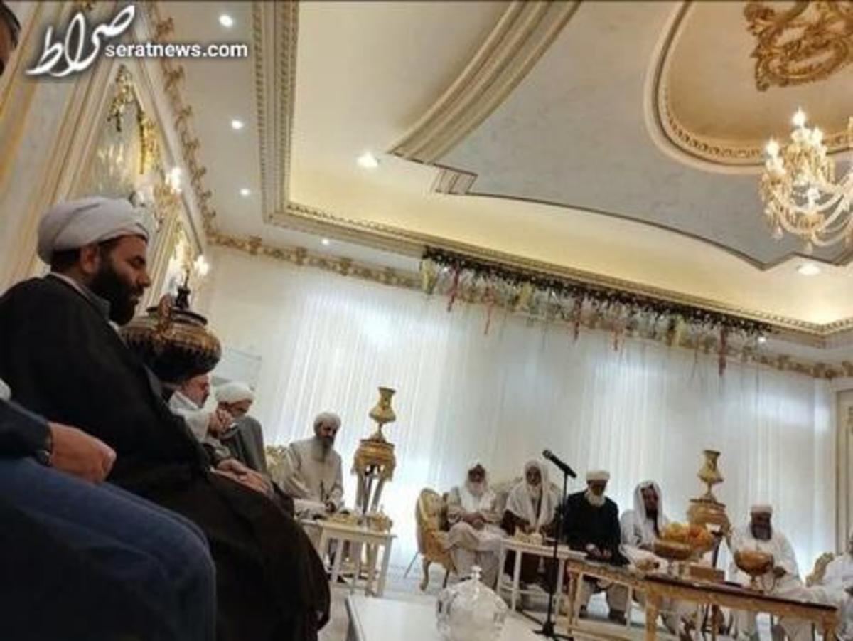 حادثه شاهچراغ را تسلیت گفتند، اما حادثه زاهدان و خاش را هیچ کدام از مسؤولان بلند پایه تسلیت نگفت