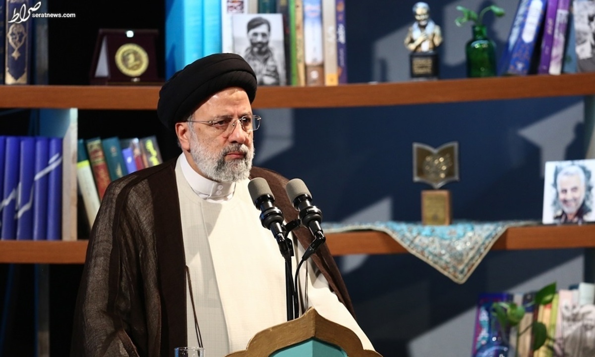 تقریظ رهبر انقلاب بر کتابهای