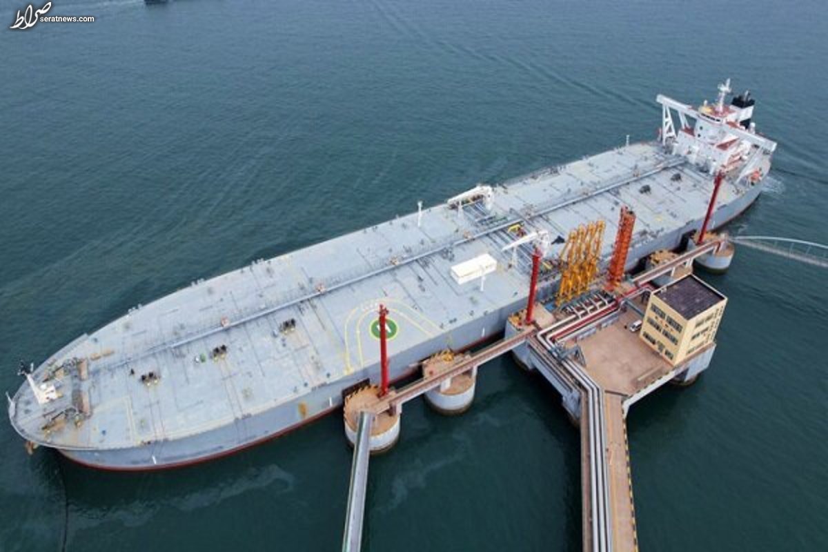 توقیف نفتکش خارجی حامل ۱۱ میلیون لیتر سوخت قاچاق در خلیج فارس + فیلم