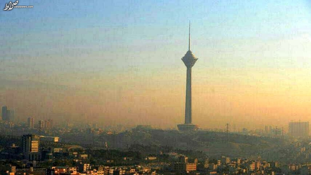 پاسکاری مسئولان برای کمرنگ کردن آلودگی هوا/ بنزین کشور آلودگی دارد؟
