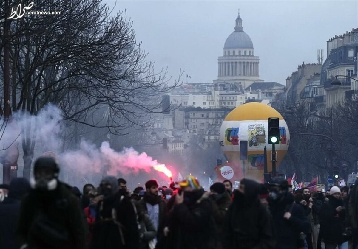 دولت فرانسه خشونت پلیس علیه معترضان را توجیه کرد