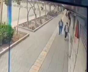 فیلم / زورگیری در چهارراه ورزش مشهد