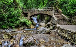 فیلم / مراتع زیبای روستای «چینو» فیلم / مراتع زیبای روستای «چینو»