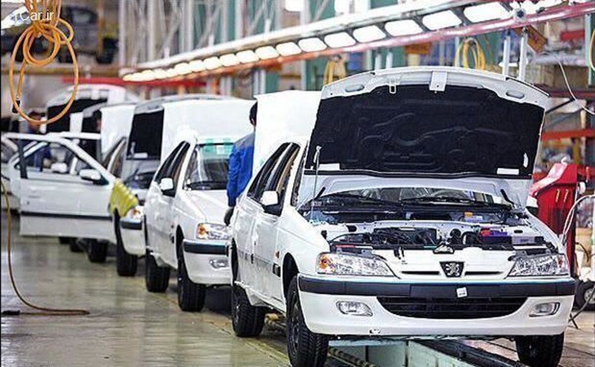 کاهش قیمت‌ها در بازار خودروی کشور/ خودرو‌های مونتاژی تا ۹۵ میلیون تومان ارزان شد 