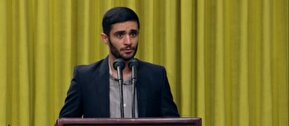 فیلم / مداحی محسن عراقی در دیدار مداحان اهل‌بیت با رهبر انقلاب