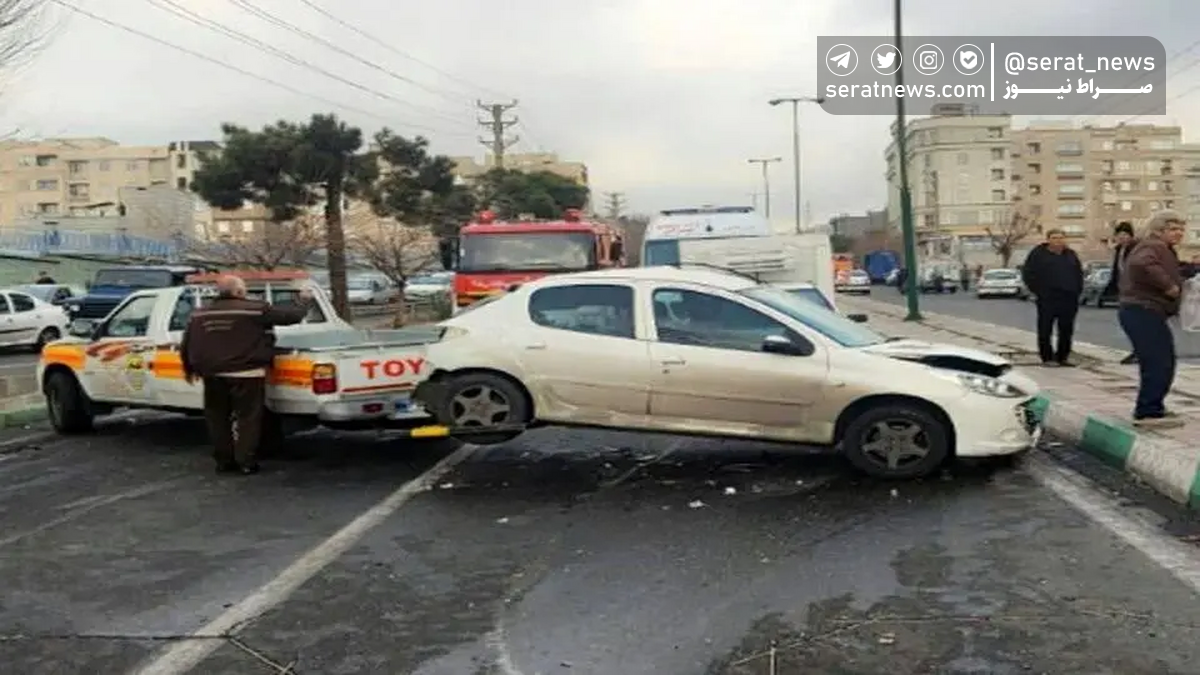 برخورد شدید کامیونت با ۱۲ خودرو در تهرانپارس