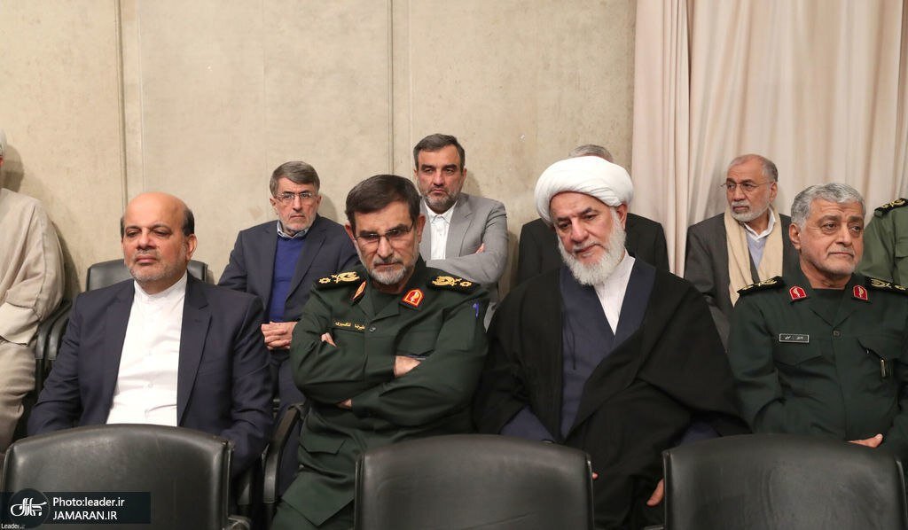 حسین مرعشی و مجید انصاری به دیدار رهبر انقلاب رفتند/ باهنر هم آمد +عکس