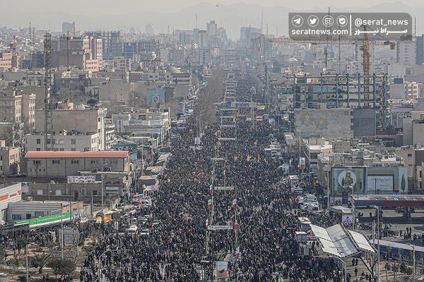 مردم وفادار در جشن ۴۵ سالگی انقلاب اسلامی هم به میدان آمدند+فیلم و عکس