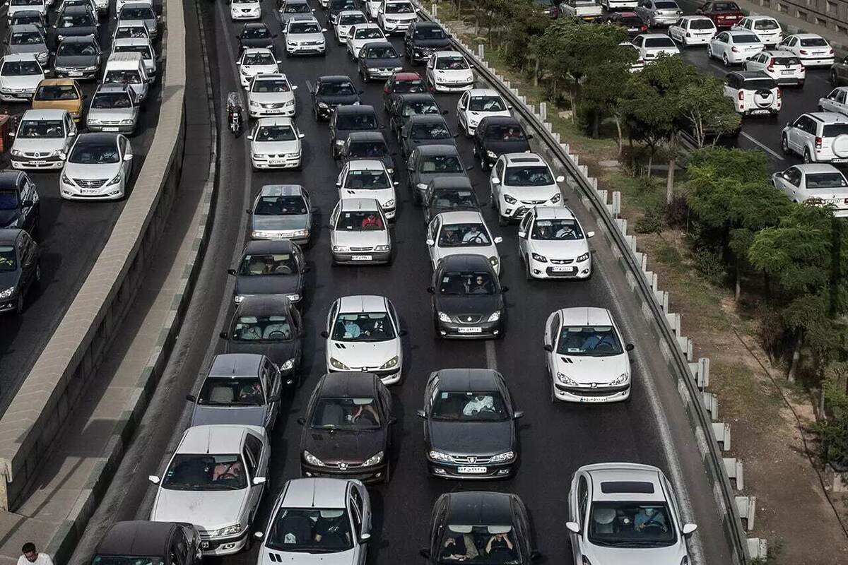 هدف خودروسازان سودجویی است و هیچ‌کس از آنها بازخواست نمی‌کند