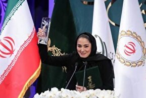 فیلم/ صحبت‌های بازیگر زن برنده سیمرغ