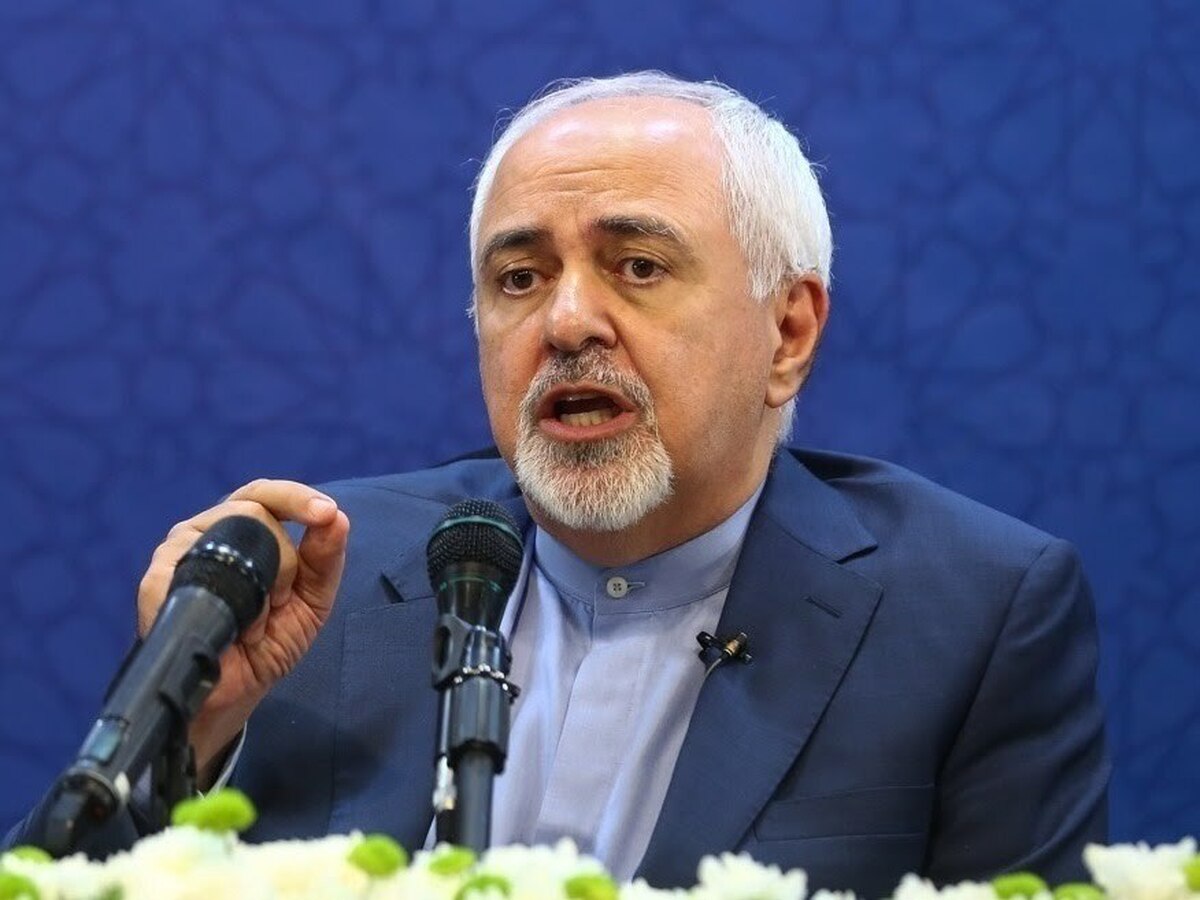 از هر ۱۰ دانشجویی که من را میبینند، ۵ نفر میخواهند از کشور خارج شوند/ هیچکس به اندازه من از موشک ایران دفاع نکرده است/ قرارداد ۲۵ ساله با چین را بنده امضا کردم