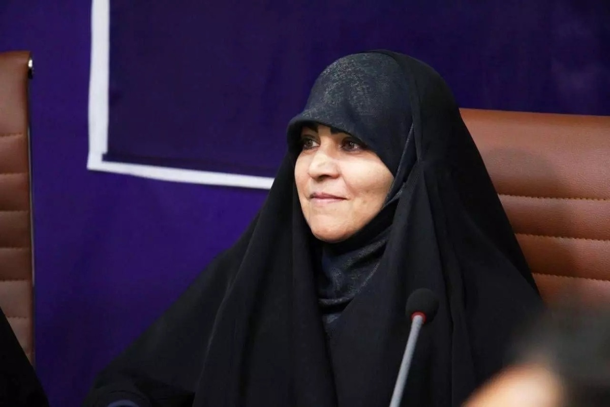 برخی مصوبات درباره دختران دهه ۶۰ نسبتی با عدالت ندارد / ما کارکرد این زن را فقط در داشتن همسر تعریف کردیم و آنها را شایسته دریافت خیلی از امتیازات ندانستیم