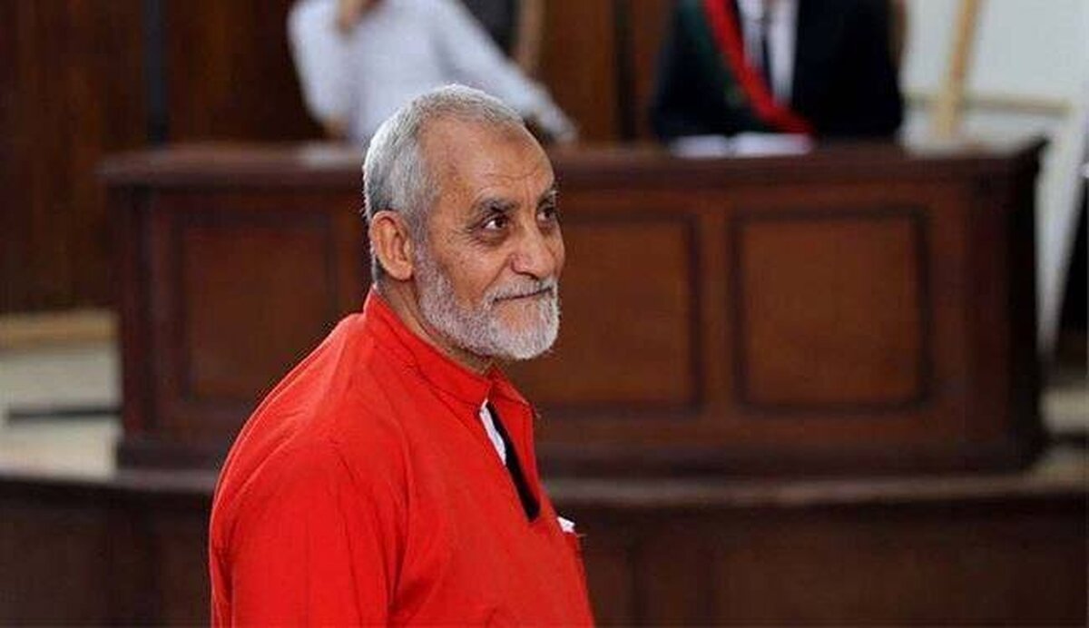 رهبران اخوان‌المسلمین در مصر و ۶ نفر دیگر به اعدام محکوم شدند