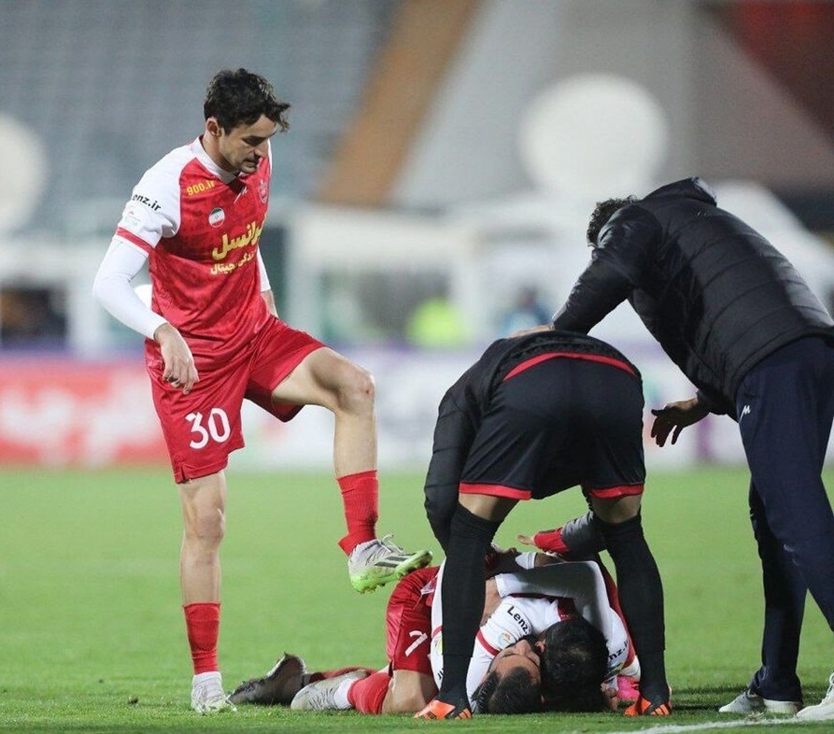 بهترین گلزن پرسپولیس دربی را از دست می‌دهد؟