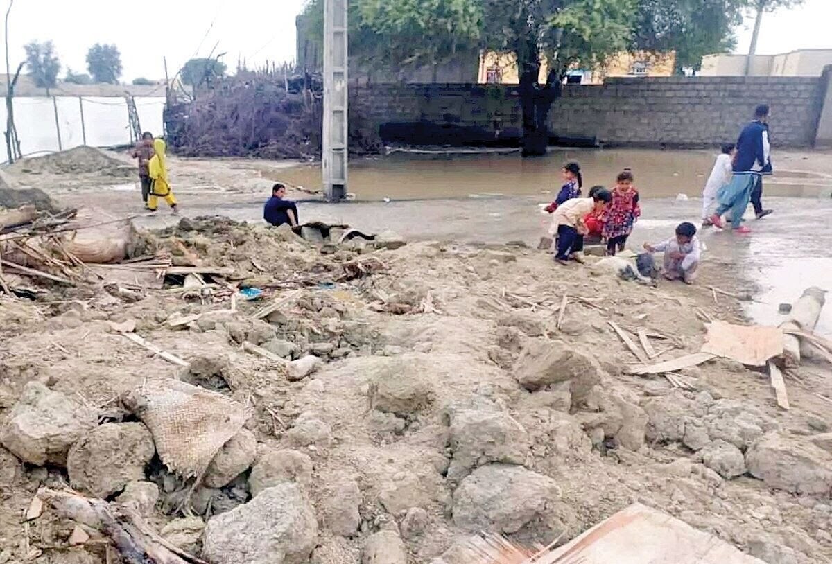 با نیمکیلو لوبیا و برنج، مشکلاتمان حل نمیشود؛ حتی فاضلابِ سالم نداریم!