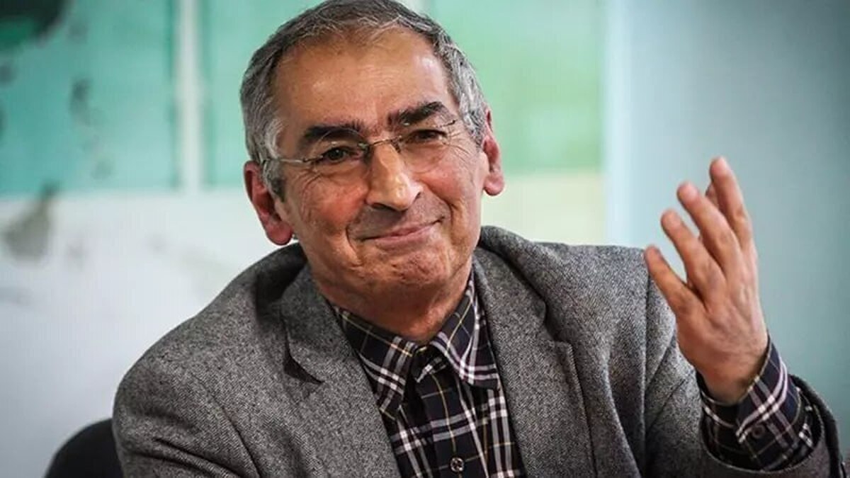 صادق زیباکلام: مادرم گفت برای نجات و رهایی من از ضلالت و گمراهی نذر کرده است