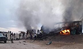 فیلم / تصادف مرگبار اتوبوس با تانکر سوخت در هلمند افغانستان