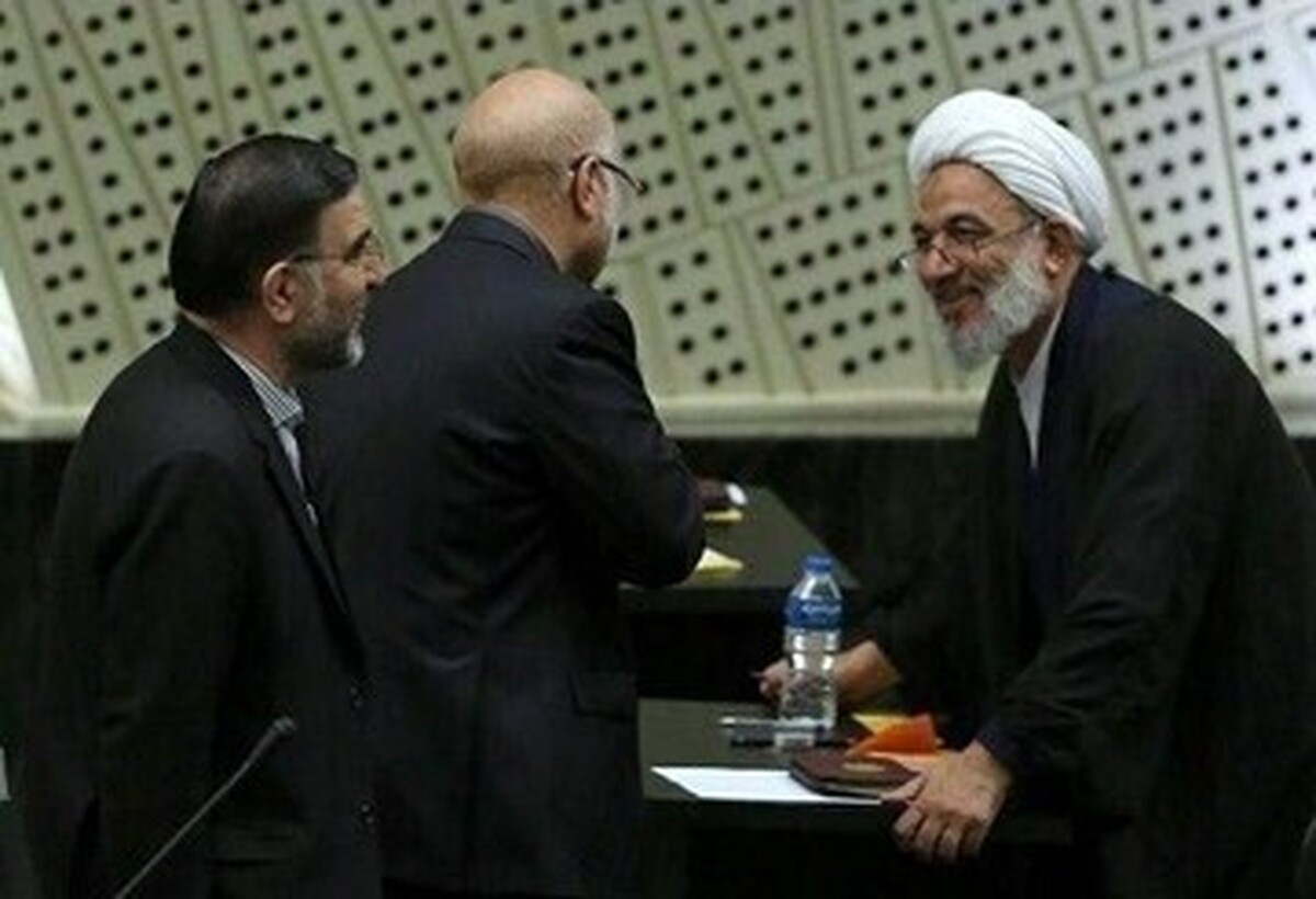 وزیر احمدی نژاد برای انتخابات لیست داد +جزئیات