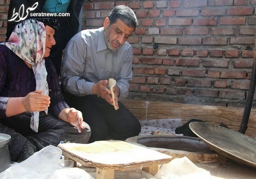 عکس/ ضرغامی نانوا شد