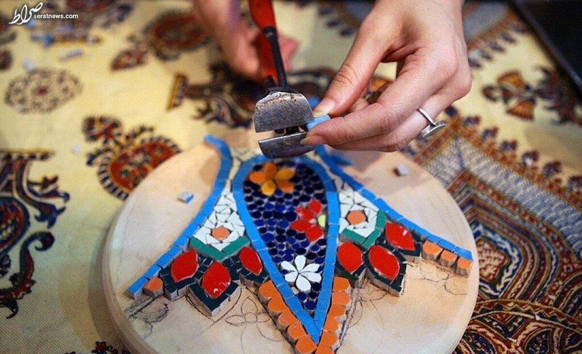 رئیس جمهور دستور بیمه ده هزار هنرمند صنایع دستی را داد